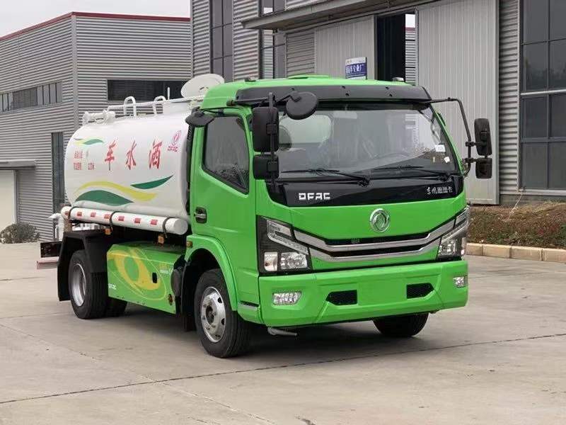 6.8噸東風(fēng)LNG、CNG灑水車介紹