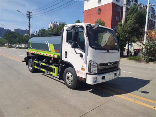 福田時代領航H2 5方灑水車廠家直銷，價格優(yōu)惠