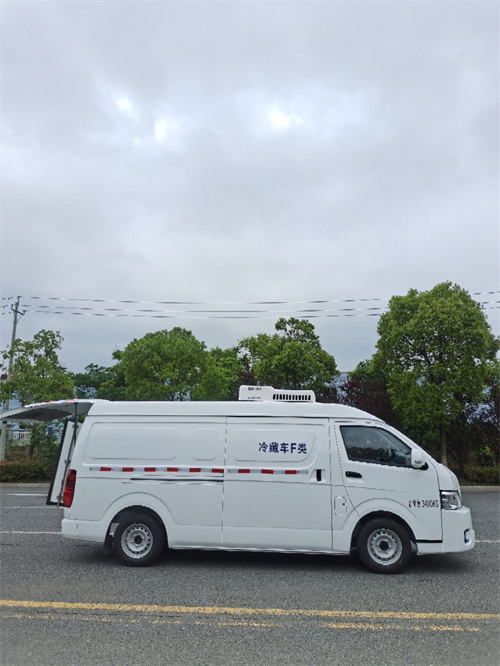 吉利純電動(dòng)E6面包冷藏車