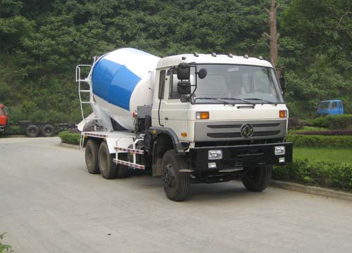 東風(fēng)后八輪混凝土攪拌運輸車｜后雙橋水泥攪拌車