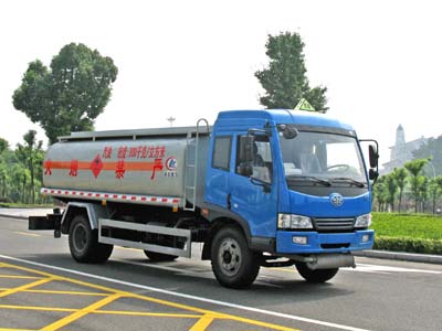 解放14方汽油運(yùn)油車(chē)