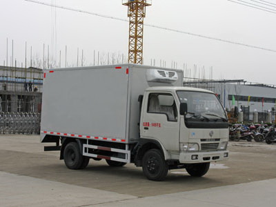 廂長(zhǎng)3.65米冷藏車(chē)