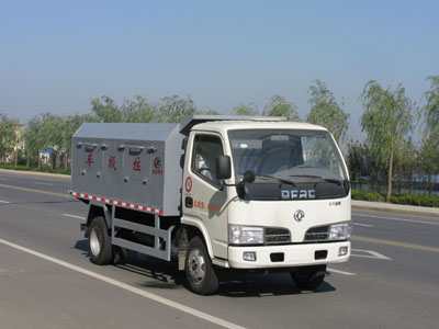 東風(fēng)密封式垃圾車