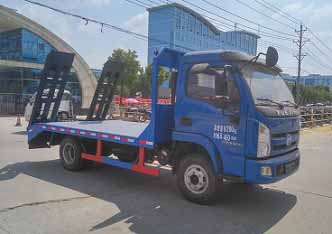 國五躍進平板運輸車