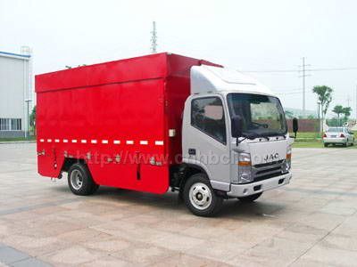 江淮帥鈴三代舞臺(tái)車