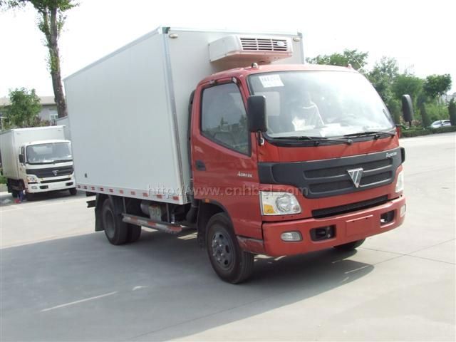 廂長(zhǎng)4米冷藏車(chē)